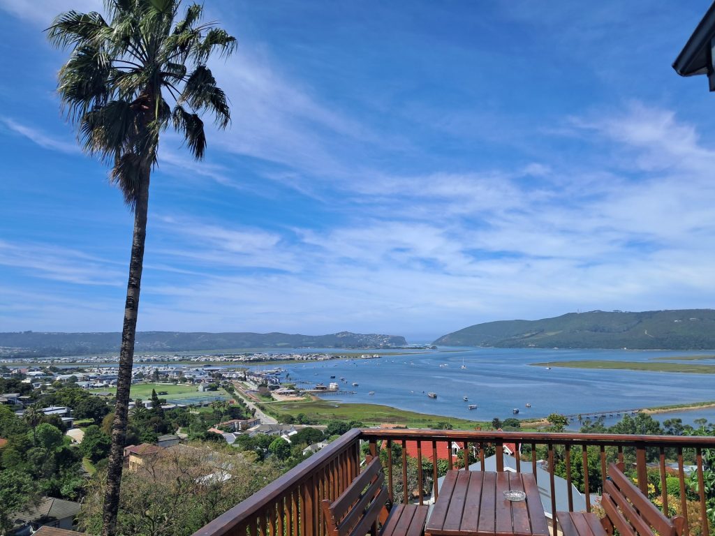 Knysna Paradise balcony looking out over the Knysna Lagoon